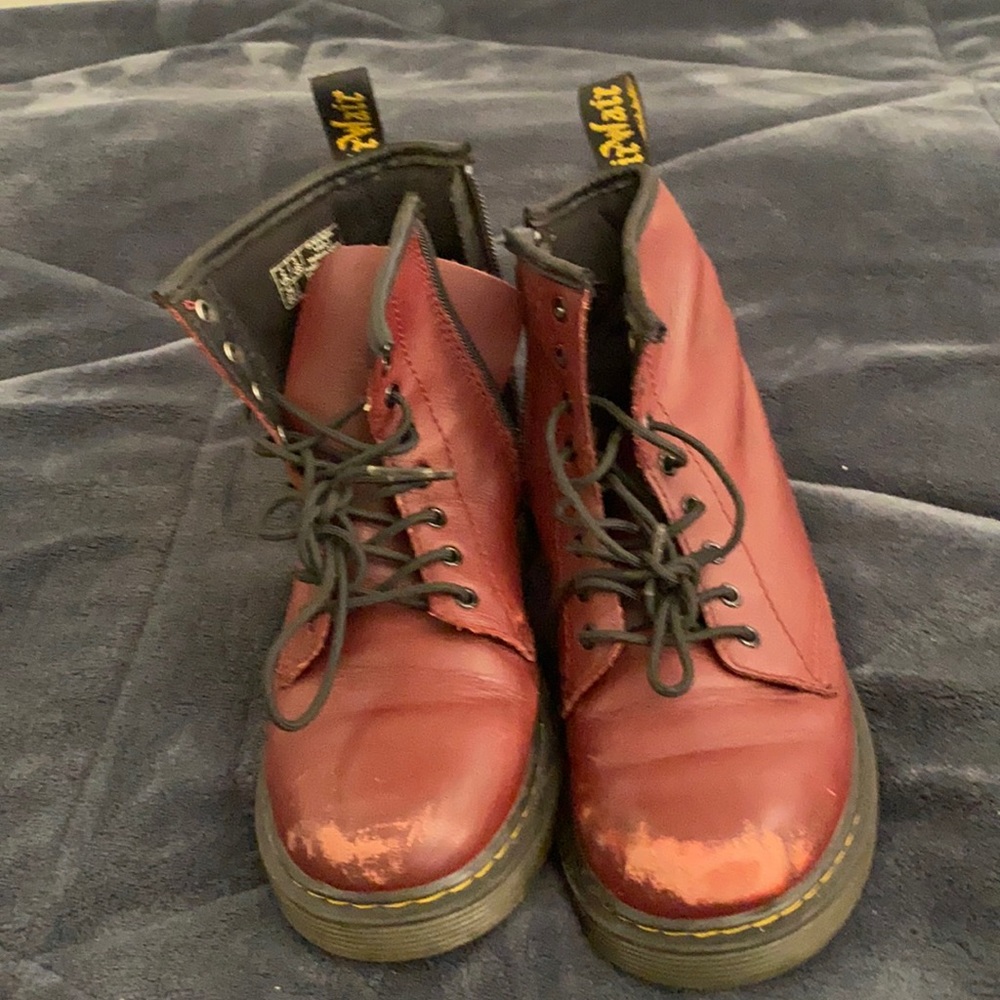 Girls boots
